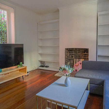 Close To City 3 Bedroom House Surry Hills 2 E-Bikes Included シドニー エクステリア 写真